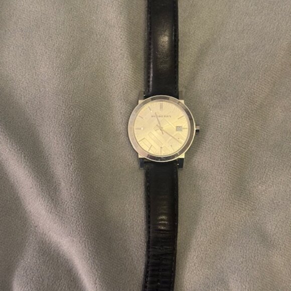 Burberry "THE CITY" Watch BU9008 - Picture 2 of 3